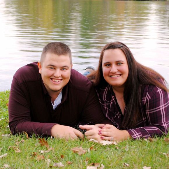 Meet your Posher, Carli - Picture 1 of 1